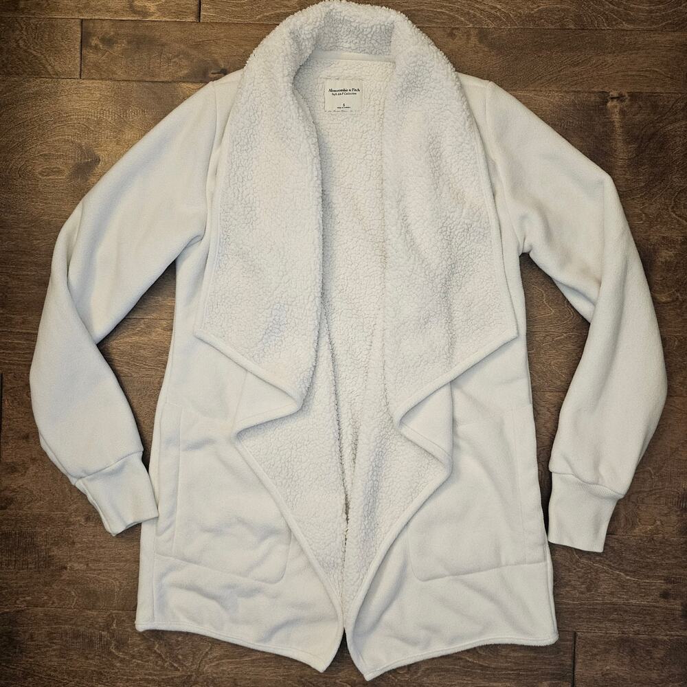 Abercrombie Sherpa Cardigan Womens S White Open Front Fleece Cozy Jacket